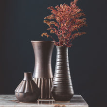 Load image into Gallery viewer, Hand Thrown Vase #084 | The Glory of Glaze
