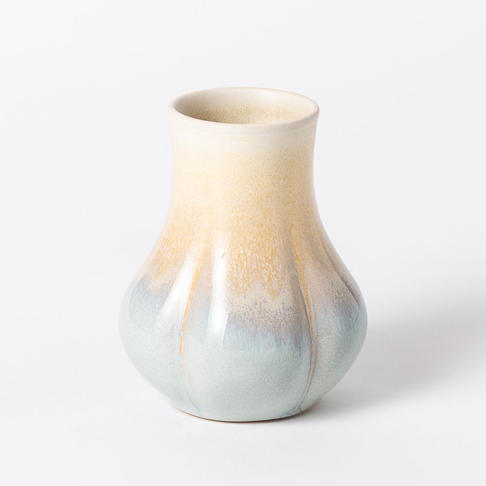 Clove Vase- Cashmere Glow