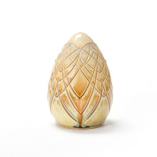 Load image into Gallery viewer, Hand Thrown Egg #094
