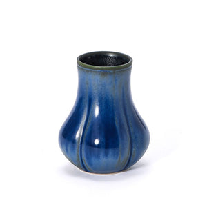 Clove Vase, Lapis