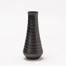 Load image into Gallery viewer, Hand Thrown Vase #085 | The Glory of Glaze
