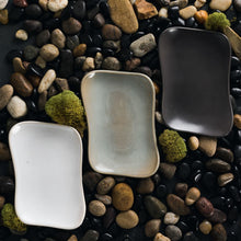 Load image into Gallery viewer, Riverstone Small Plate- Seafoam
