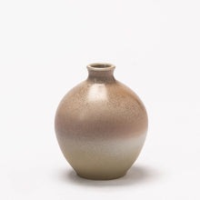 Load image into Gallery viewer, Hand Thrown Vase #055 | The Glory of Glaze
