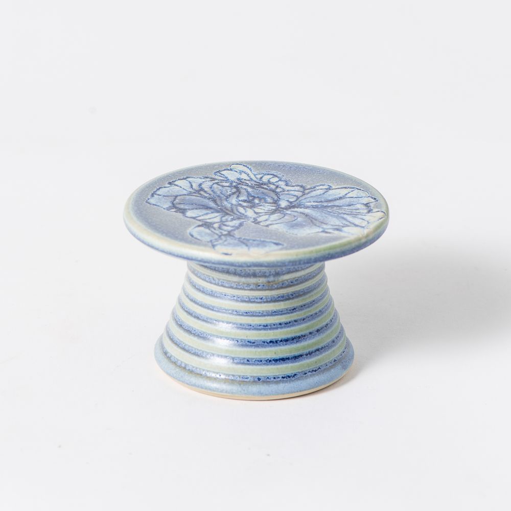 Hand Thrown MIni Cake Stand #024