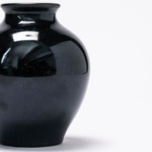 Load image into Gallery viewer, Hand Thrown Vase #107 | The Glory of Glaze
